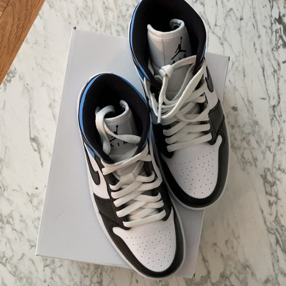 Brand New Air Jordan’s - Picture 2 of 4